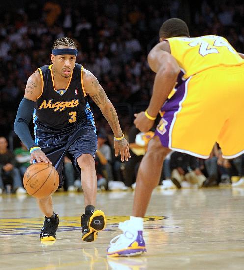 成都：创新场景与业态催生发展强劲活力